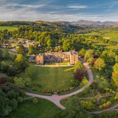 Bed and Breakfast Muncaster Castle Coachman'S Quarters à Ravenglass Extérieur photo